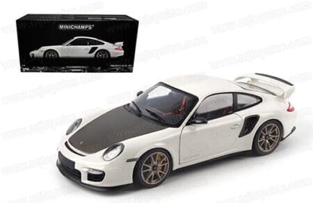 Minichamps 1:18 2011 Porsche 911 GT2 RS Silver Wheels (white)