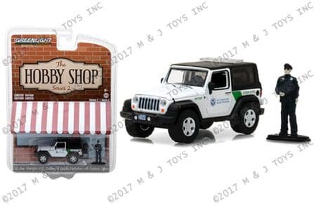 Greenlight 1:64 The Hobby Shop Series 2 - 2016 Jeep Wrangler - U.S. Customs Border Protection with Customs Officer