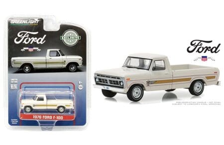 [Preorder] Greenlight 1:64 Hobby Exclusive - 1976 Ford F-100 (Wimbledon White)