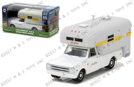 Greenlight 1:64 Hobby Exclusive - 1968 Chevrolet C20 Chyenne with Sliver Streak Camper (White)
