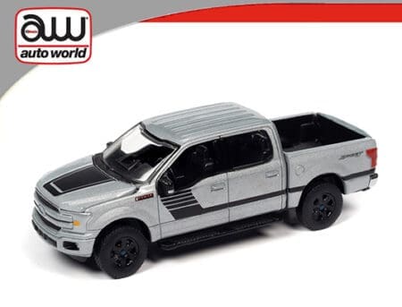 Auto World 1:64 2019 Ford F-150 XLT Sport - Silver