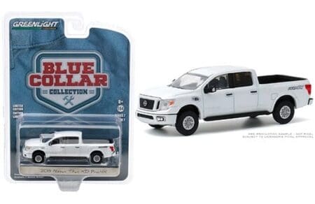 GL 1:64 Blue Collar 2020 Ser 7  -Nissan 2019 Titan XD Pro WH