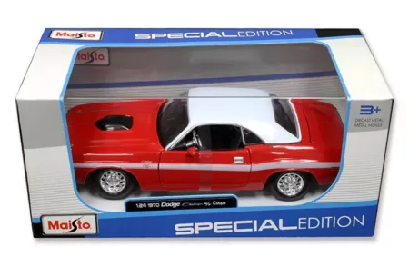 Maisto 1:25 1970 Dodge Challenger R/T (Red w/ white top) - Special Edition