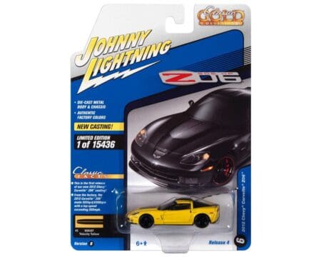 Johnny Lightning 1:64 Classic Gold 2021 Release 4 - 2012 Chevrolet Corvette Z06