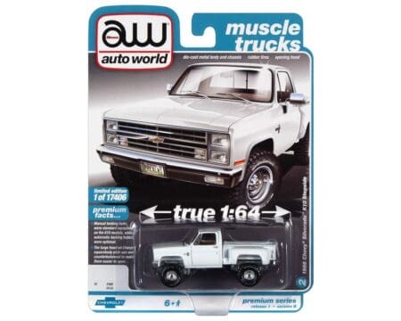 Auto World 1:64 Premium 1986 Chevrolet Silverado K10 Stepside 4x4 Solid Pack