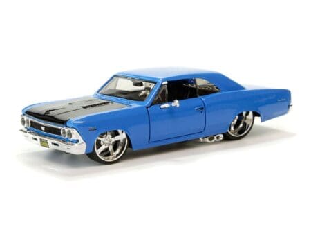 Maisto 1:24 Classic Muscle 4 Car Assortment - Image 4