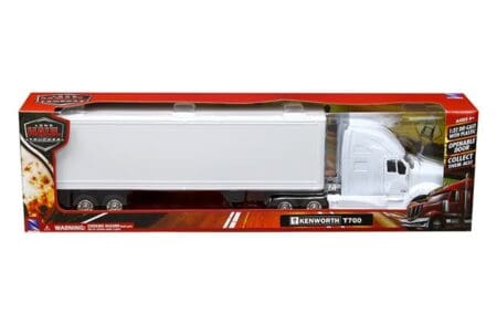 New Ray 1:32 Kenworth T700 All White - Long Haul Trucker