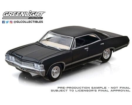 Greenlight 1:64 1967 Chevrolet Impala Sports Sedan - Tuxedo Black - Image 2