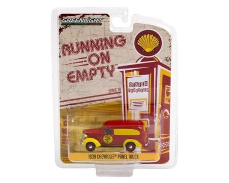 Greenlight 1:64 Running On Empty Series 14 - 1939 Chevrolet Panel Truck - Shell Gasoline