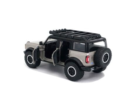 Jada 1:24 2021 Ford Bronco Off Road 4x4 ( Grey )  - Just Trucks - MiJo Exclusives Limited Edition - Image 2