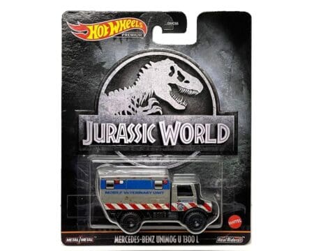 Hot Wheels 1:64 Jurassic World Mercedes-Benz Unimog U 1300 L - Premium Retro Entertainment Solid Pack