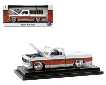 M2 Machines 1:24 1973 Chevrolet Cheyenne 10 Square Body Truck - White with Wood - Release 102B