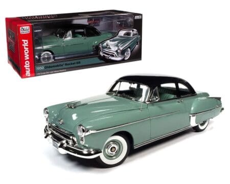 Auto World 1:18 1950 Oldsmobile Rocket 88 - Alder Green with black top - American Muscle