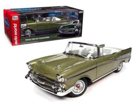 Auto World 1:18 1957 Chevrolet Bel Air Convertible - Laurel Green