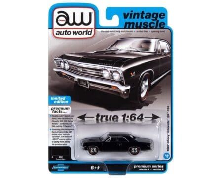 Auto World 1:64 1967 Chevrolet Chevelle SS 396 (Tuxedo Black) - Premium 2022 Release 4 Version A