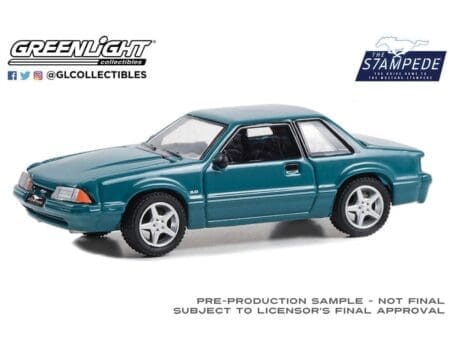 Greenlight 1:64 The Mustang Stampede Series 1 - 1992 Ford Mustang LX 5.0