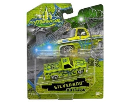 Maisto 1:64 2023 Magical Weekend Of Cars Exclusive 1987 Chevrolet Silverado Outlaw Limited Edition