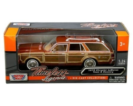 Motormax 1:24 1979 Chrysler LeBaron Town & Country – Tan – Timeless Classics
