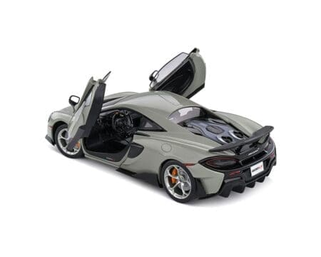 Solido 1:18 2018 McLaren 600LT Coupe - Blade Silver - Image 2