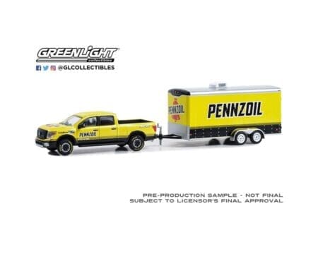 Greenlight 1:64 Hitch & Tow Series 30 - 2018 Nissan Titan XD Pro-4X with Enclosed Car Hauler – Pennzoil Solid Pack