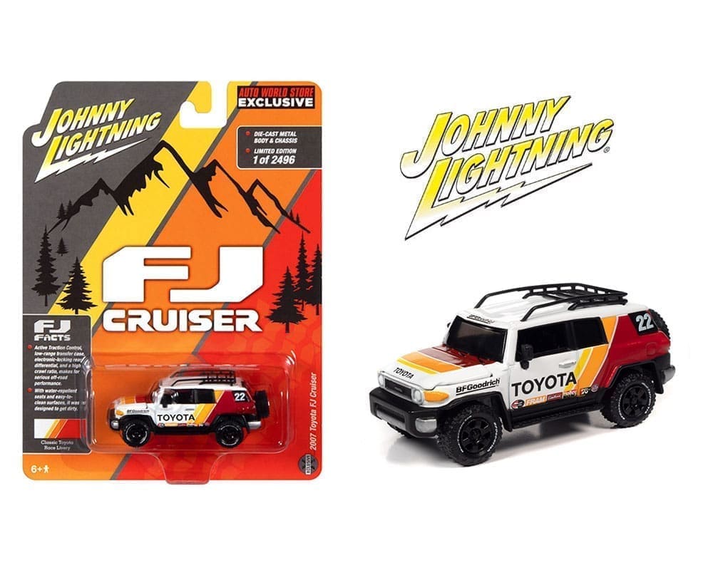 Johnny Lightning 1:64 2007 Toyota FJ Cruiser - Auto World