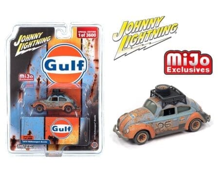 Johnny Lightning 1:64 1970 Volkswagen Beetle Gulf Weathered w/ Rack - Blue - Mijo Exclusives Limited 3,600 Pieces