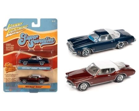 Johnny Lightning 1:64 Super Seventies 1976 Oldsmobile Cutlass Supreme (Dark Blue Poly) & 1972 Buick Riviera (Burnish Bronze Poly) - 2-Packs 2023 Release 2 Version A