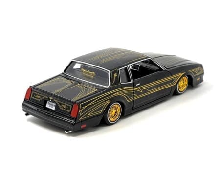 Maisto 1:24 1986 Chevrolet Monte Carlo Lowrider - Black - Design Lowriders - Mijo Exclusives - Image 3