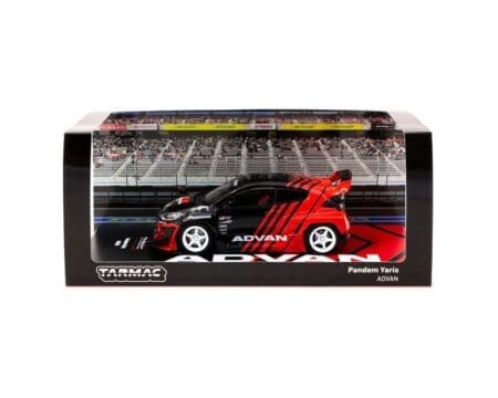 Tarmac Works 1:43 Pandem Toyota Yaris ADVAN - Hobby43