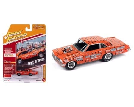 Johnny Lightning 1:64 1963 Pontiac Tempest Arnie Beswick - Orange with Tiger Stripes - Classic Gold 2023 Release 2 Version B