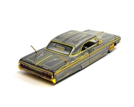 Maisto 1:24 1964 Chevrolet Impala SS Lowrider - Grey - Design Lowriders - Mijo Exclusives - Image 2