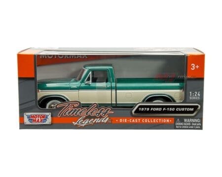 Motormax 1:24 1979 Ford F-150 Custom - Green/White Two-Tone - Timeless Legends