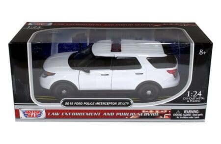 Motormax 1:24 2015 Ford Police Interceptor Utility with Lightbar - Law Enforcement