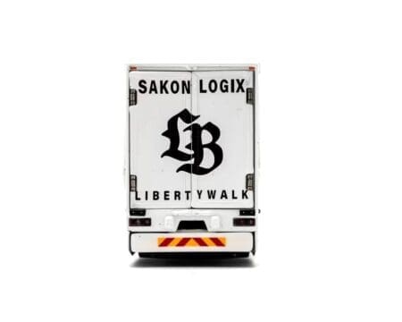 GCD 1:64 Liberty Walk LB-Trucks Mitsubishi Fuso Super Great Transporter Sakon Logix - White - Image 4