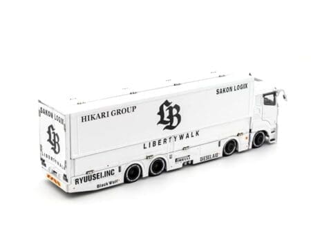 GCD 1:64 Liberty Walk LB-Trucks Mitsubishi Fuso Super Great Transporter Sakon Logix - White - Image 3