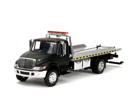 Jada 1:24 International DuraStar 4400 Flat Bed - Matte Black - Image 4