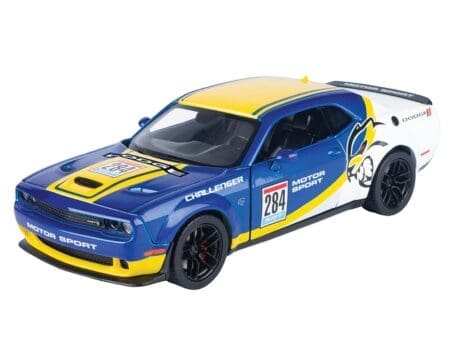 Motormax 1:24 2018 Dodge Challenger SRT Hellcat Widebody - GT Racing - Image 2