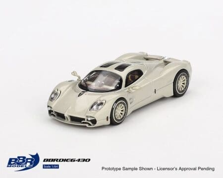 BBR Models 1:64 Pagani Utopia Presentation Grigio Rinascimento - Limited Edition - Image 2