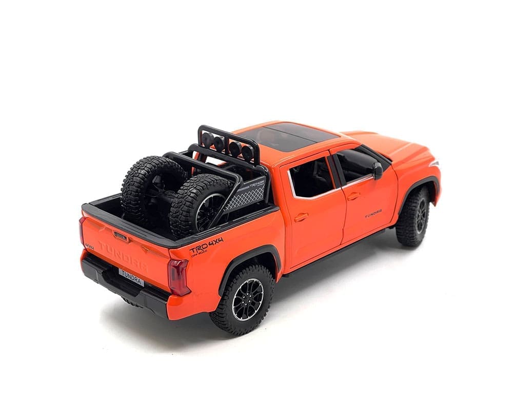 MiJo Exclusives 1:24 2023 Toyota Tundra TRD Off-Road 4x4 - Solar