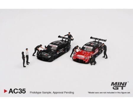Mini GT 1:64 Metal Figurine Nismo Technician Team Figures Set - Image 3