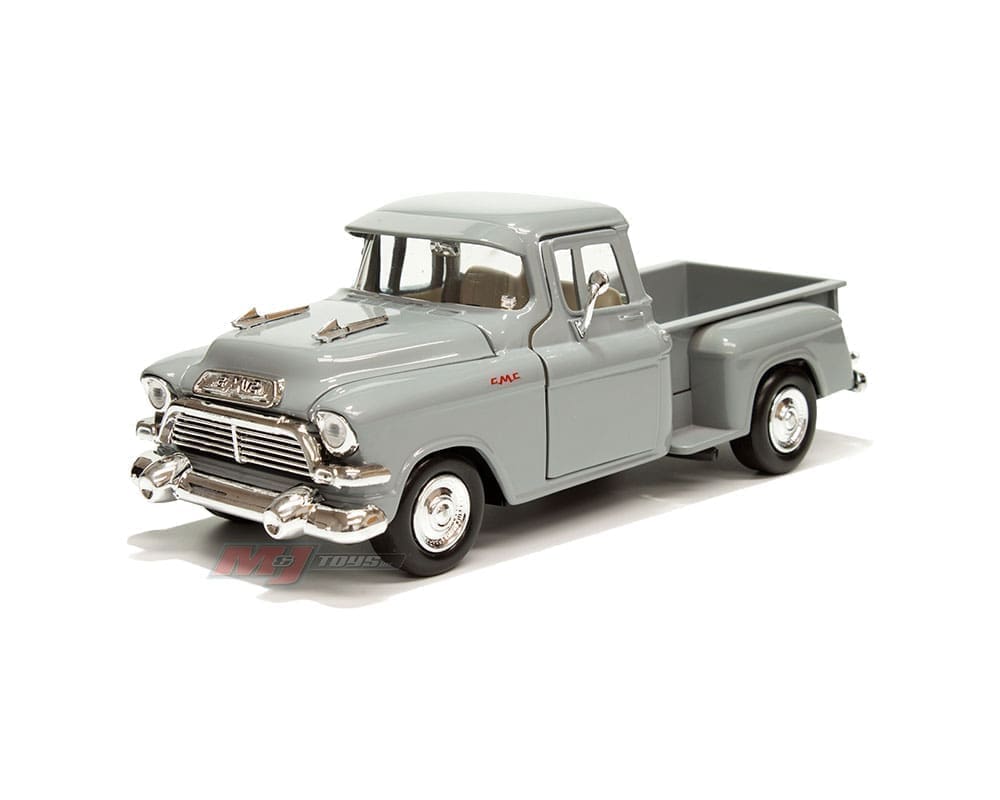 Motormax 1:24 1957 GMP Blue Chip Pickup and 1958 GMC 1000 Wideside