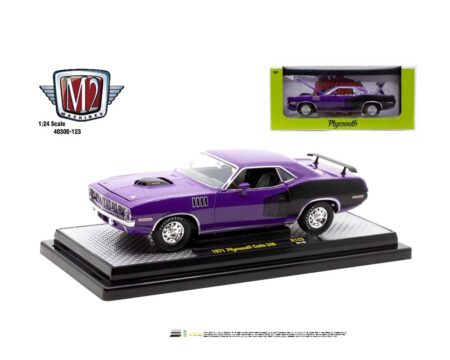 M2 Machines 1:24 1971 Plymouth Cuda 340 - Plum Crazy Purple