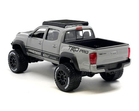 Maisto 1:24 Toyota Tacoma TRD Off Road Toyo Tires - Cement Grey - Maisto Design - Mijo Exclusives - Image 2