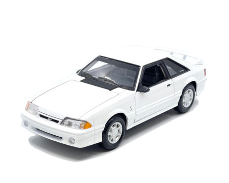 Maisto 1:24 Ford Mustang SVT Cobra 1993 - White - Special Edition - Mijo Exclusives - Image 2