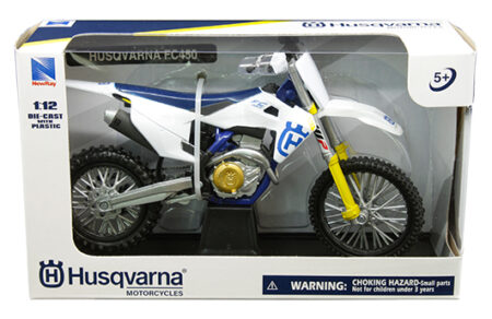 New Ray Motorcycles 1:12 Husqvarna FC450 Dirt Bike - White