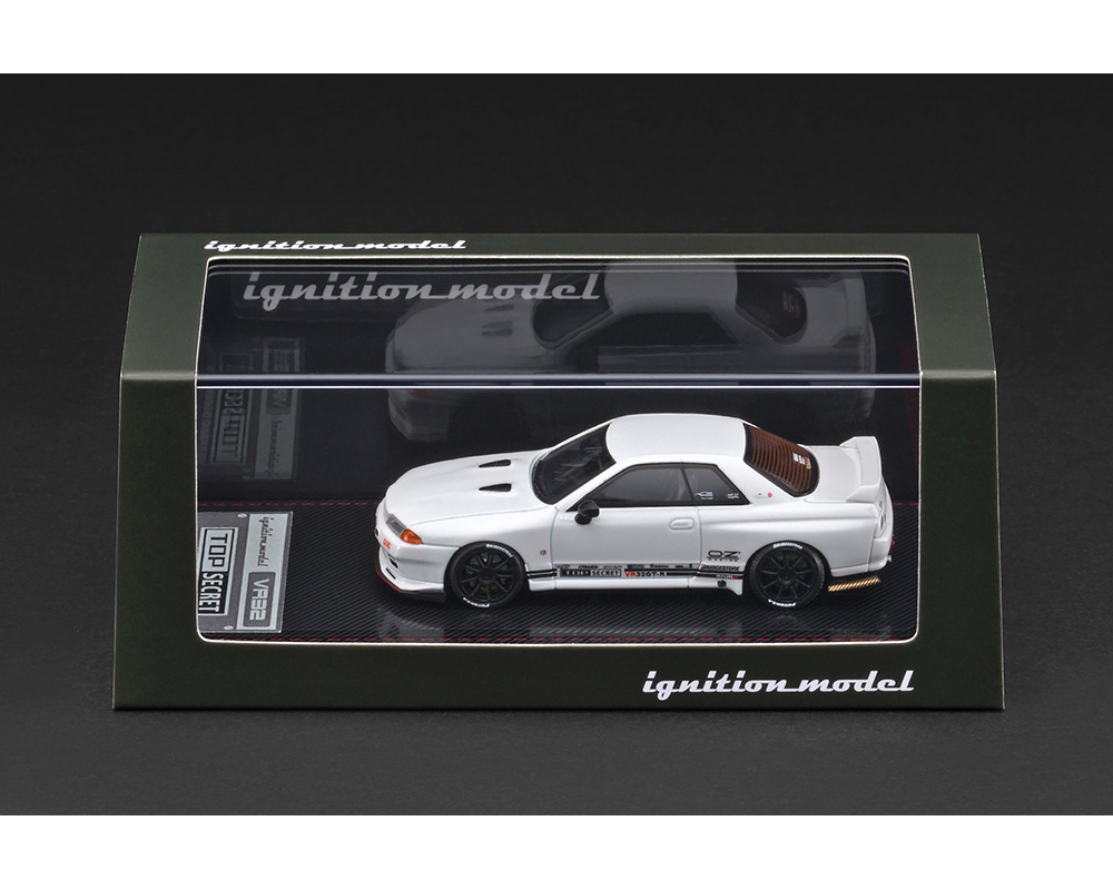 ignition model TOPSECRETGT-R (VR32) シルバー Preorder] Ignition Model 1:64 TOP SECRET GT-R (VR32) Gray