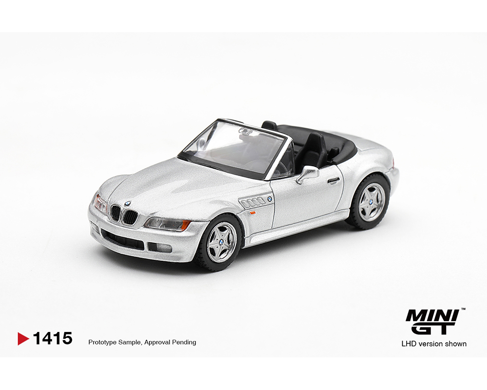 (Preorder) Mini GT 1:64 BMW Z3 Titanium Silver - Limited Edition - Image 2